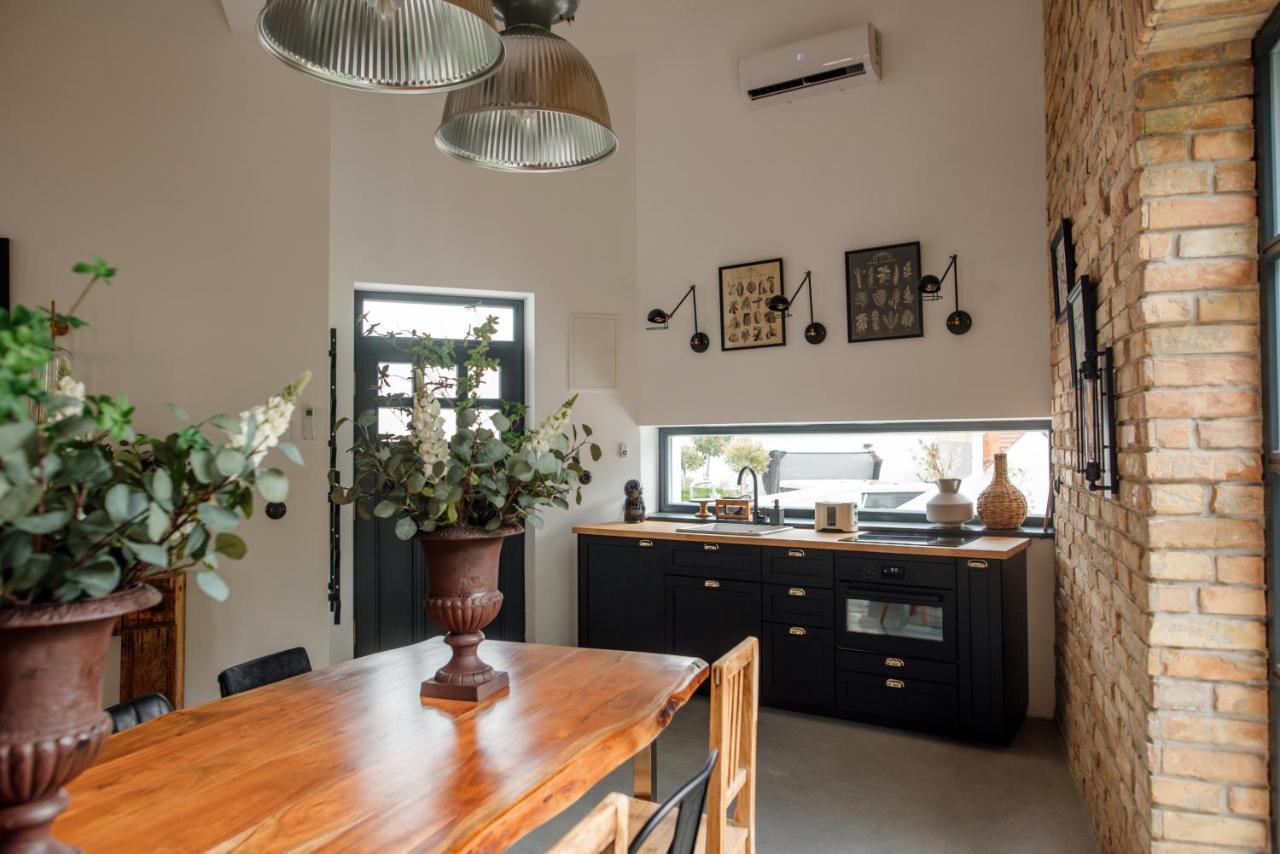 Loftlakasom**** Aparthotel Veszprém Εξωτερικό φωτογραφία